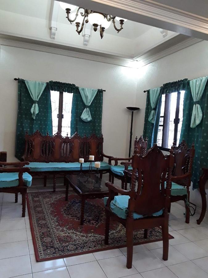Malolos Fabuluz Luxury At Princess Place מראה חיצוני תמונה